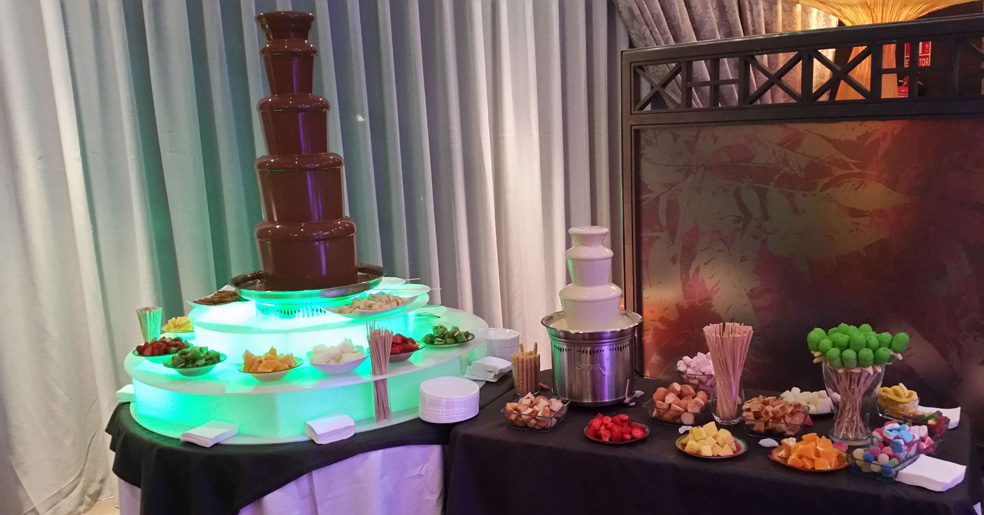 Fuentes de chocolate candy bar bodas eventos asturias oviedo gijon aviles leon palencia valladolid avila madrid cantabria 01 Fuentes de chocolate para bodas comuniones y eventos en Asturias Cantabria y Bilbao. alquiler de fuentes de chocolate
