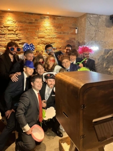 fotomaton para bodas y eventos en asturias cantabria bilbao